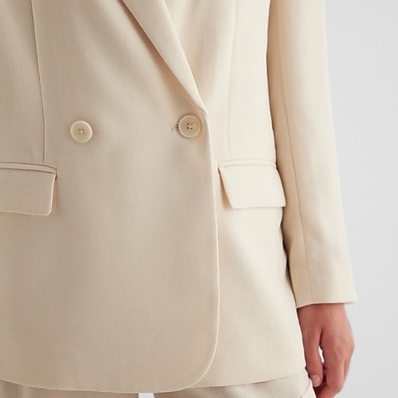 NWT Express Oversized Blazer Cream Summer Top Aritzia Like Blazer Crepe XS - Picture 7 of 9